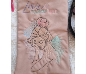 ADVENTSKALENDER 20. Dezember - Stickdatei - Love yourself first Frau LineArt